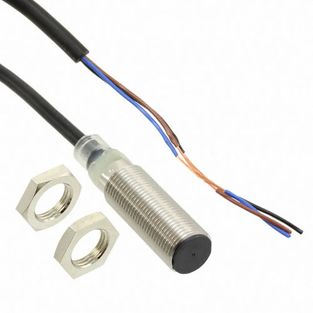 OMRON E2B-M12KS04-WP-B1 2M Proximity Sensor