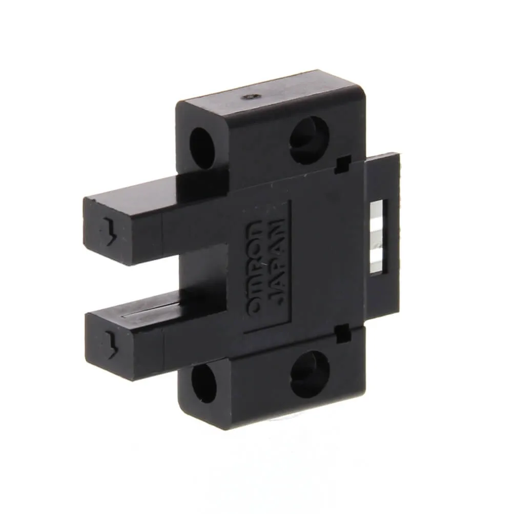 OMRON EE-SX670P Photoelectric Sensor